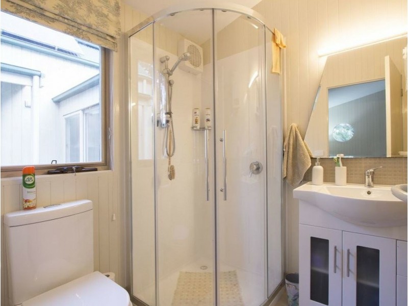 27 Christmas Street, Metung VIC 3904