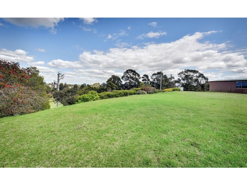 16 Moorhouse Street, Metung VIC 3904