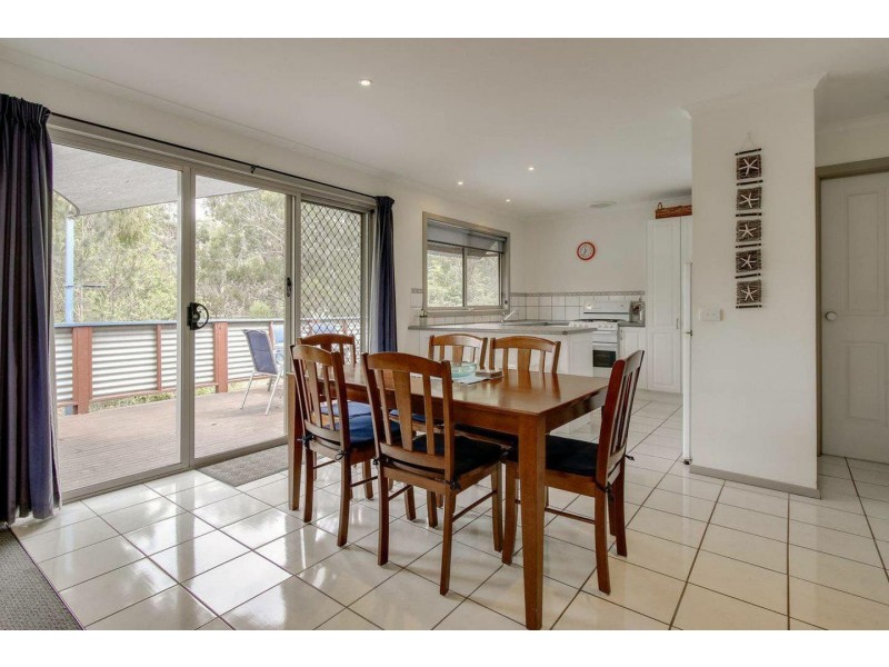 5 Wood Street, Metung VIC 3904
