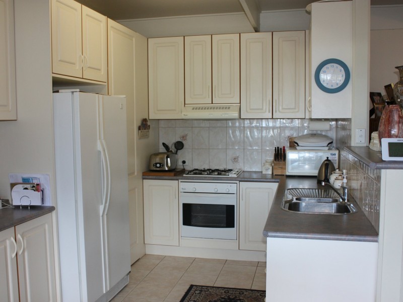 16 Wood St, Metung VIC 3904