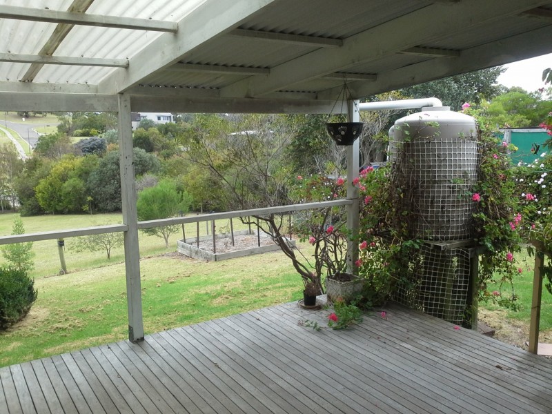 18 Hugh Street, Metung VIC 3904