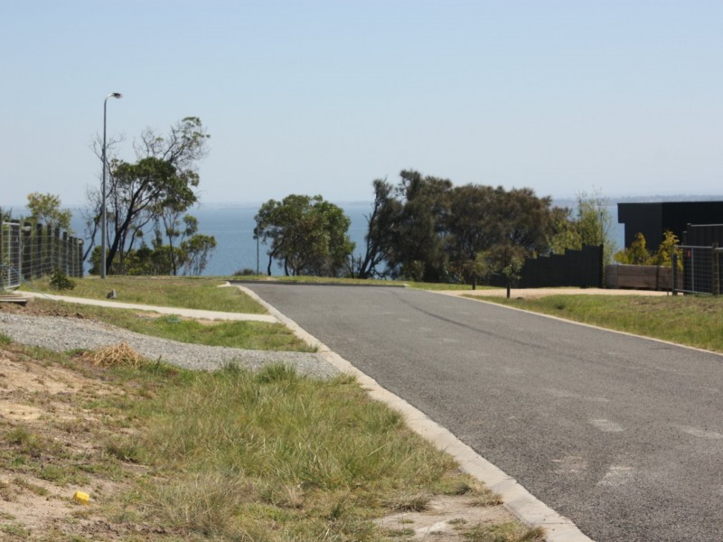 2/12 Lands End Grove, Metung VIC 3904