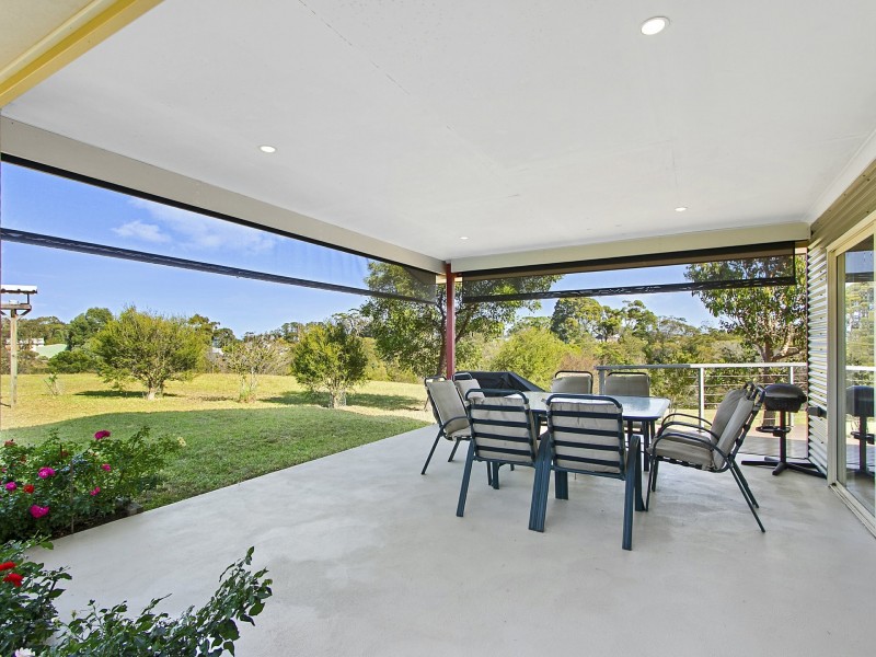 17 Brolga Gve, Metung VIC 3904