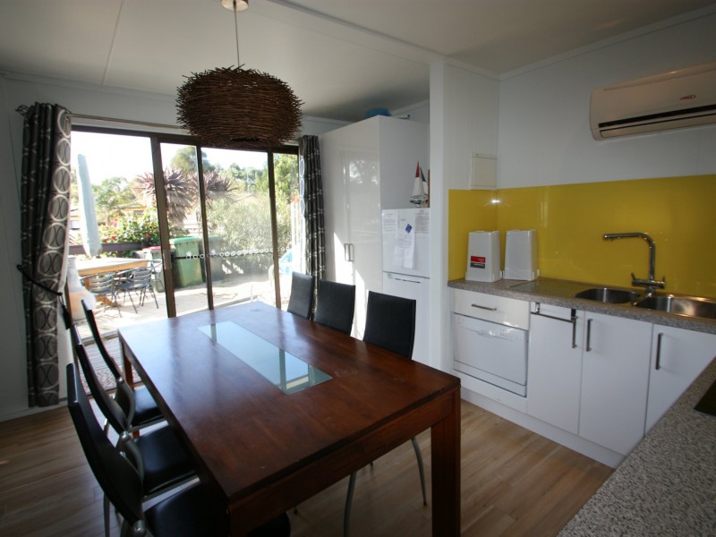 6-30 Mairburn Rd, Metung VIC 3904