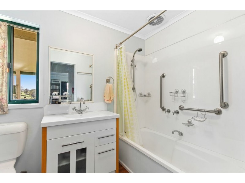 346 Tambo Upper Rd, Swan Reach VIC 3903