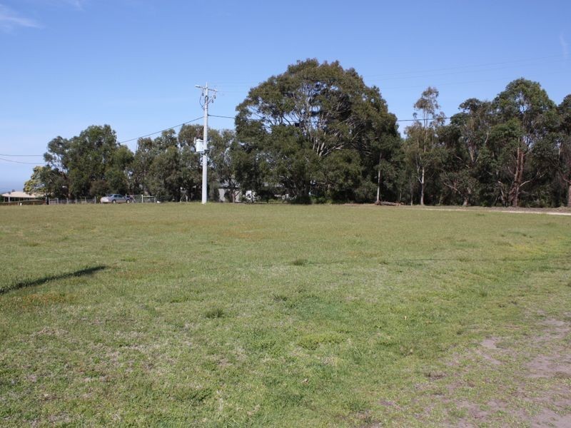 5 Paul Crt, Metung VIC 3904