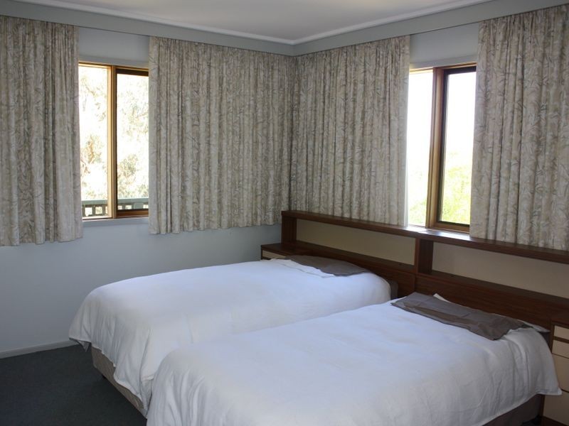 5 Highview Rise, Metung VIC 3904