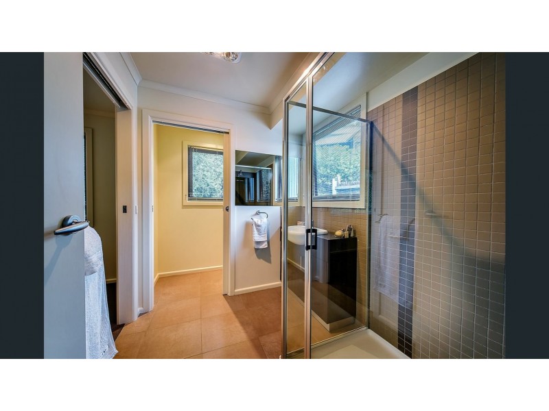 3/6 David Road, Metung VIC 3904