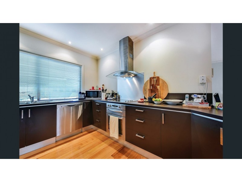 3/6 David Road, Metung VIC 3904