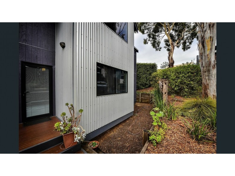 3/6 David Road, Metung VIC 3904