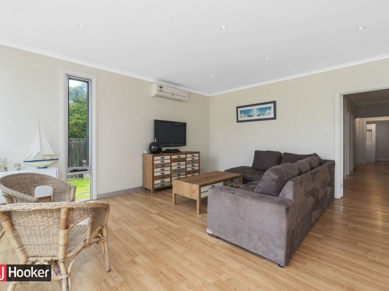 60 Beach Road, Metung VIC 3904