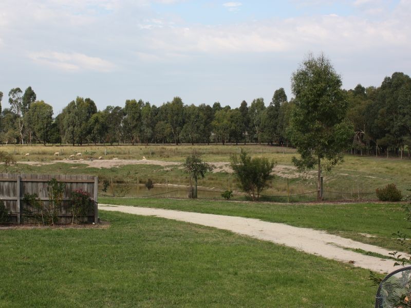 80 Reynolds Road, Metung VIC 3904