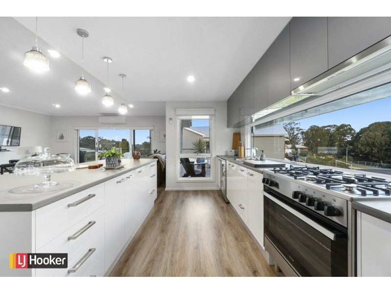 5 Travers Court, Metung VIC 3904