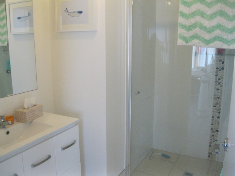 13 Lake Grove, Metung VIC 3904
