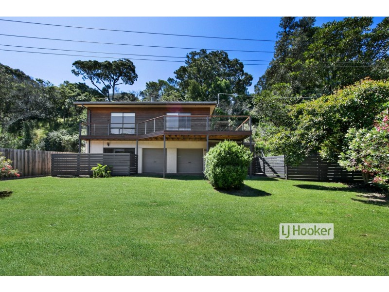 48 Beach Road, Metung VIC 3904