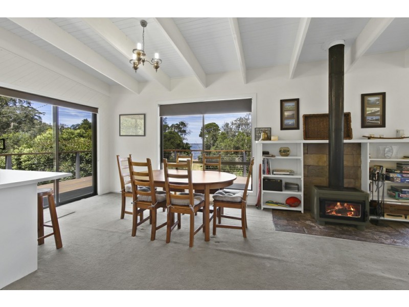 48 Beach Road, Metung VIC 3904