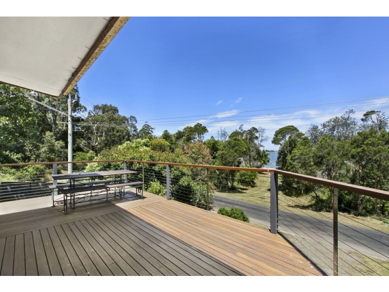 48 Beach Road, Metung VIC 3904