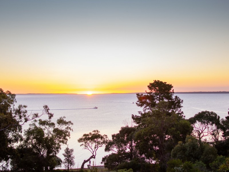 3 Moorhouse Street, Metung VIC 3904