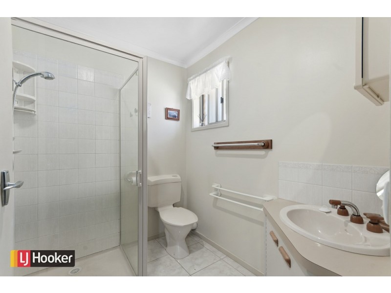 5 Linton Way, Metung VIC 3904