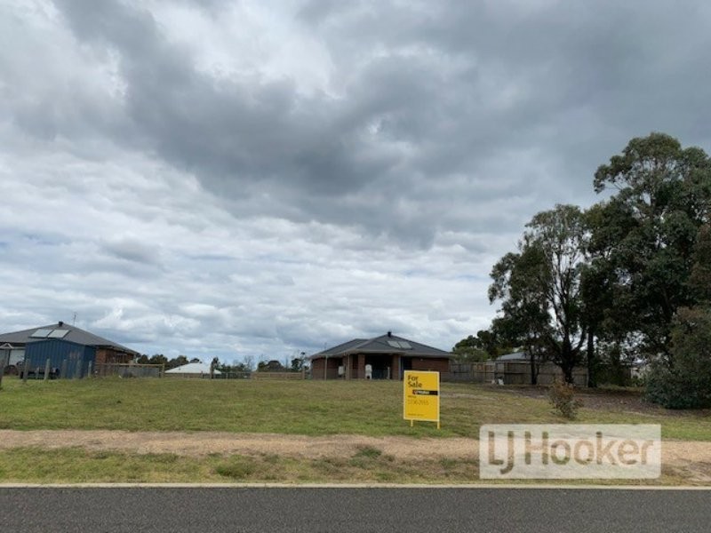 13 Brolga Grove, Metung VIC 3904