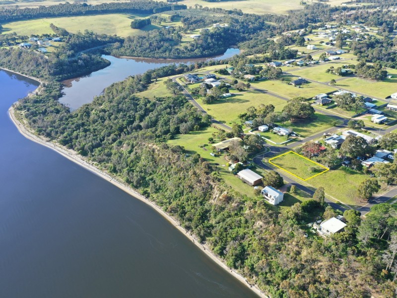 7 Allan Street, Metung VIC 3904