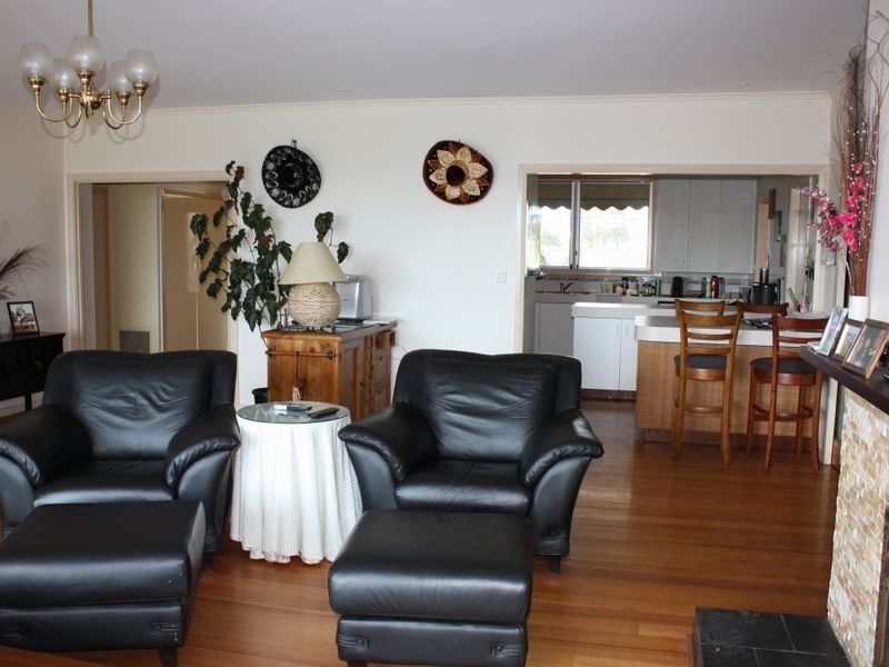 325 Punt Road, Metung VIC 3904