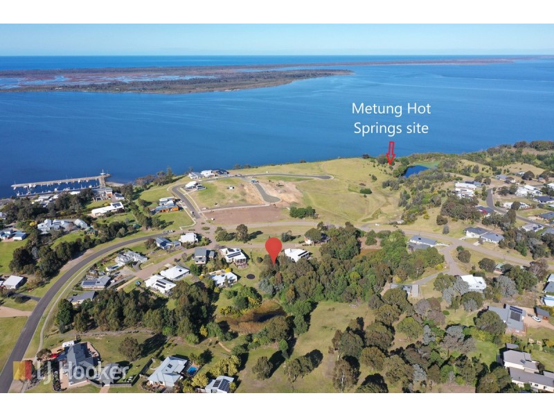 9 The Sanctuary, Metung VIC 3904