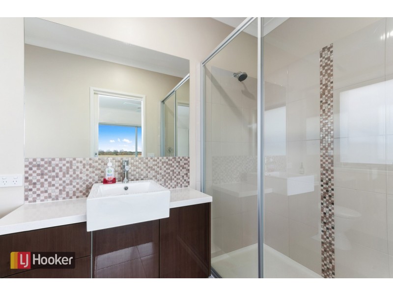 49 Morton Drive, Eastwood VIC 3875