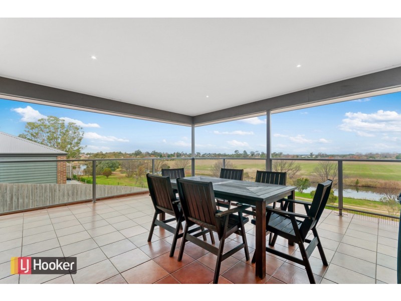 49 Morton Drive, Eastwood VIC 3875