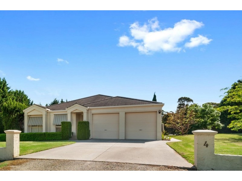 4 O’Donnell Drive, Lakes Entrance VIC 3909