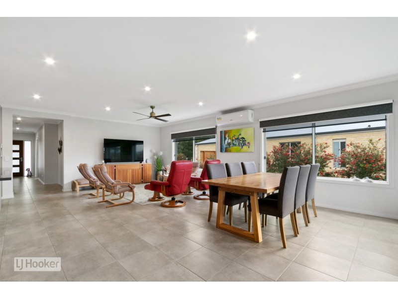 147 Kingscove Boulevard, Metung VIC 3904
