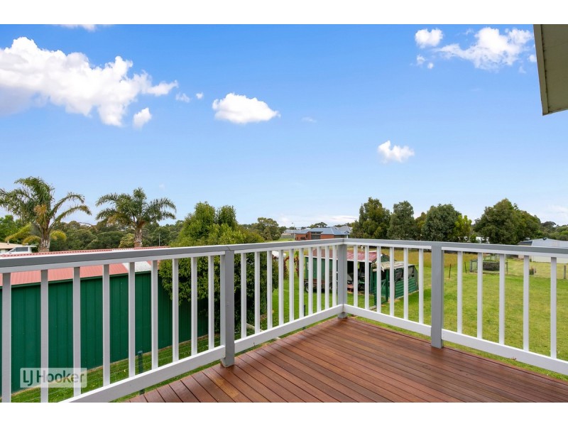 3 Falcon Grove, Metung VIC 3904