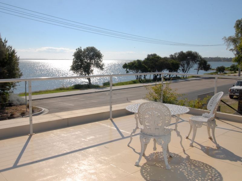 30 Metung Road, Metung VIC 3904