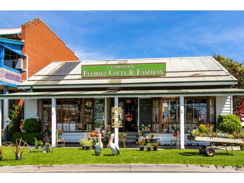 3 Bulmer Street, Lakes Entrance VIC 3909