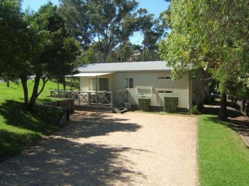 1 Mairburn Road, Metung VIC 3904