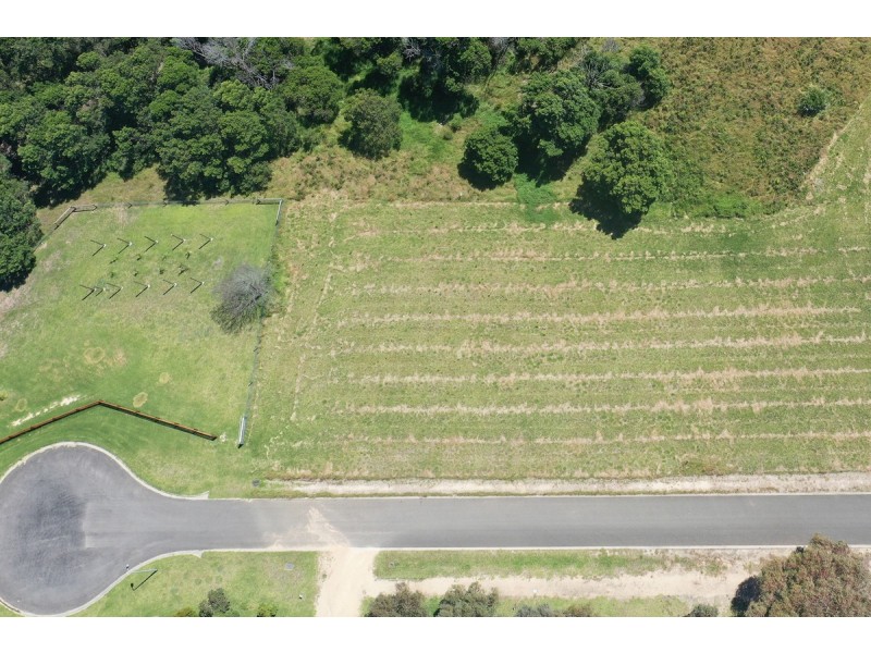 22C- 22D Brolga Grove, Metung VIC 3904