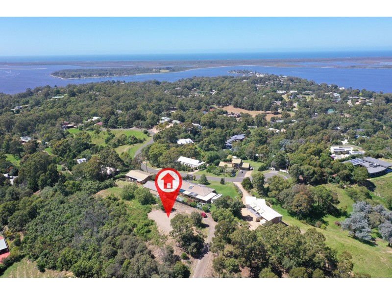 35 Moorhouse Street, Metung VIC 3904