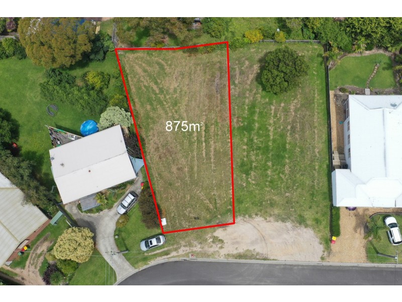 25 Ozone Crescent, Lakes Entrance VIC 3909