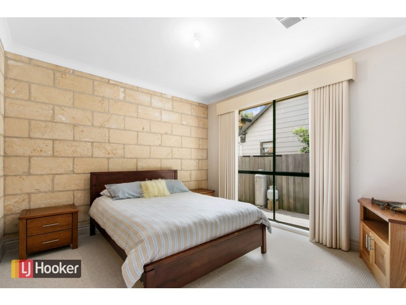 66 Roadknight Street, Lakes Entrance VIC 3909