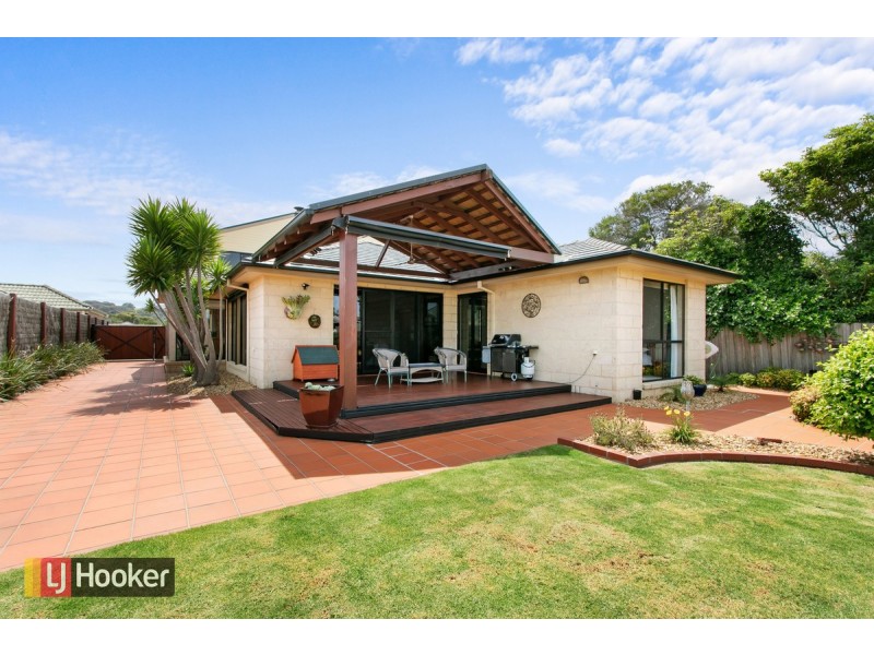 66 Roadknight Street, Lakes Entrance VIC 3909