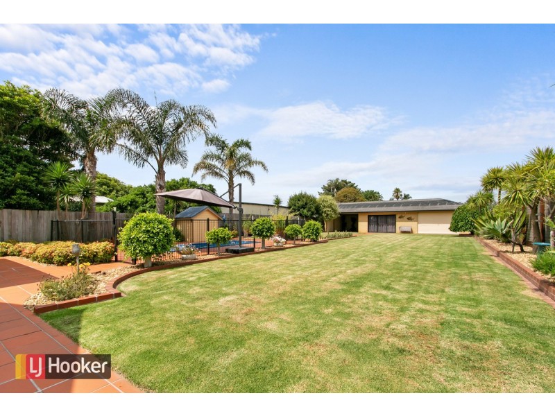 66 Roadknight Street, Lakes Entrance VIC 3909