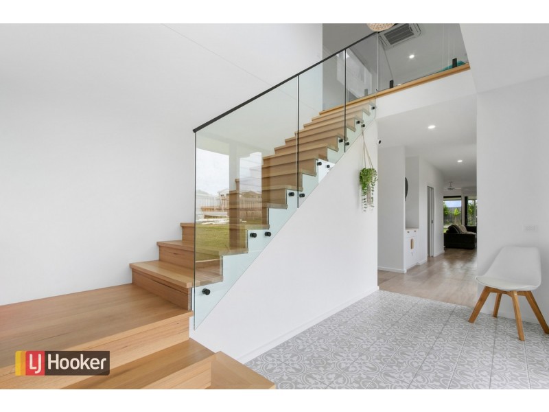 2/542 Lake Tyers Beach Road, Lake Tyers Beach VIC 3909