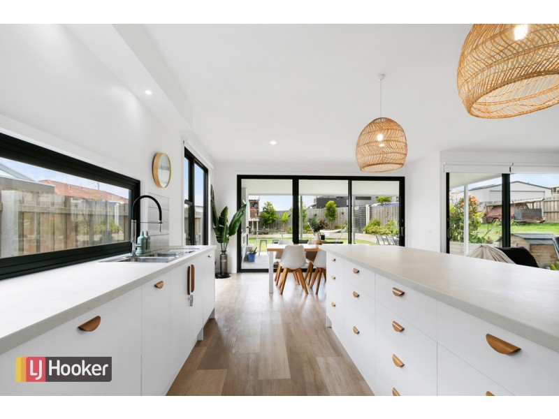 2/542 Lake Tyers Beach Road, Lake Tyers Beach VIC 3909