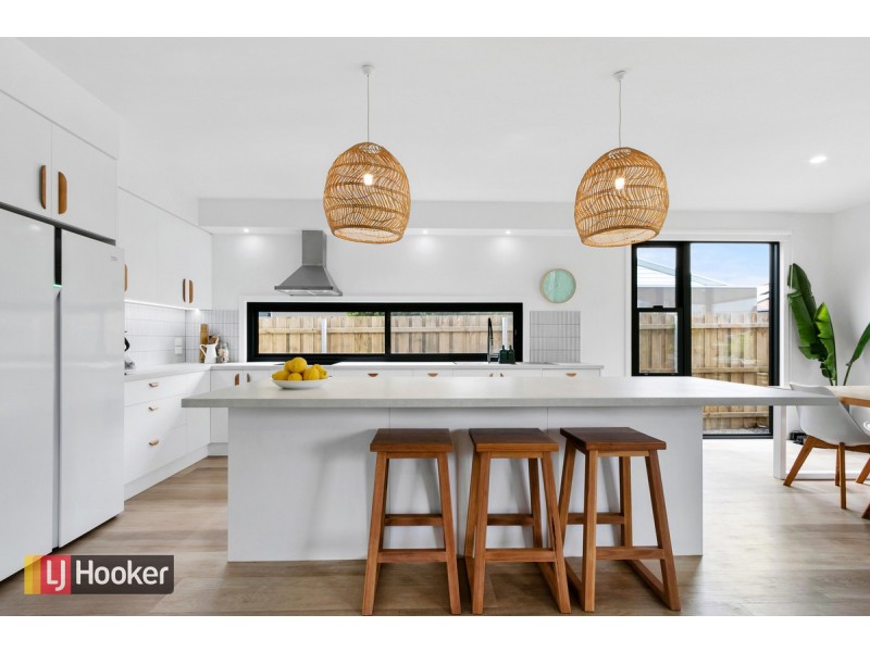 2/542 Lake Tyers Beach Road, Lake Tyers Beach VIC 3909