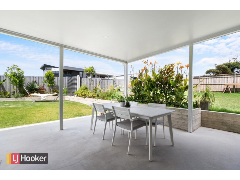 2/542 Lake Tyers Beach Road, Lake Tyers Beach VIC 3909