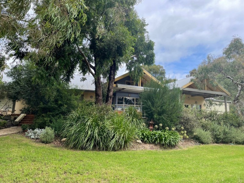 12 Kings Cove Boulevard, Metung VIC 3904