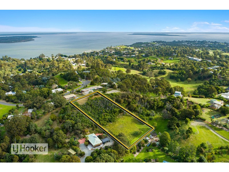 41 Moorhouse Street, Metung VIC 3904