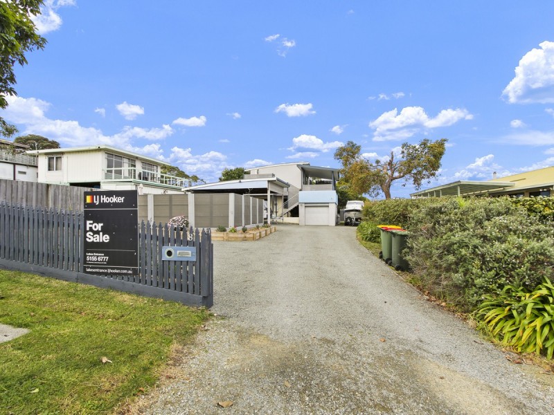 8 Grandview Road, Lakes Entrance VIC 3909