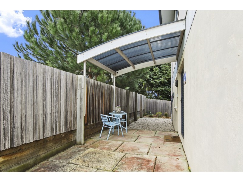 8 Grandview Road, Lakes Entrance VIC 3909