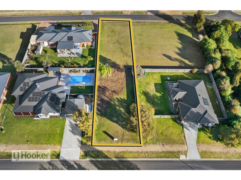 13 Curlew Grove, Metung VIC 3904